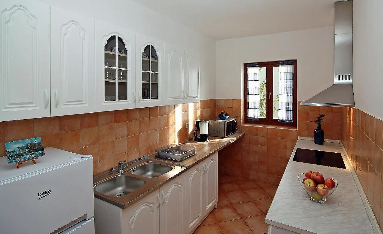 Apartment Rabac 7429A Croazia